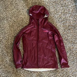Patagonia windbreaker light rain coat